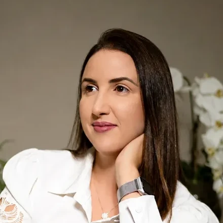 Kelly Ferreira, advogada